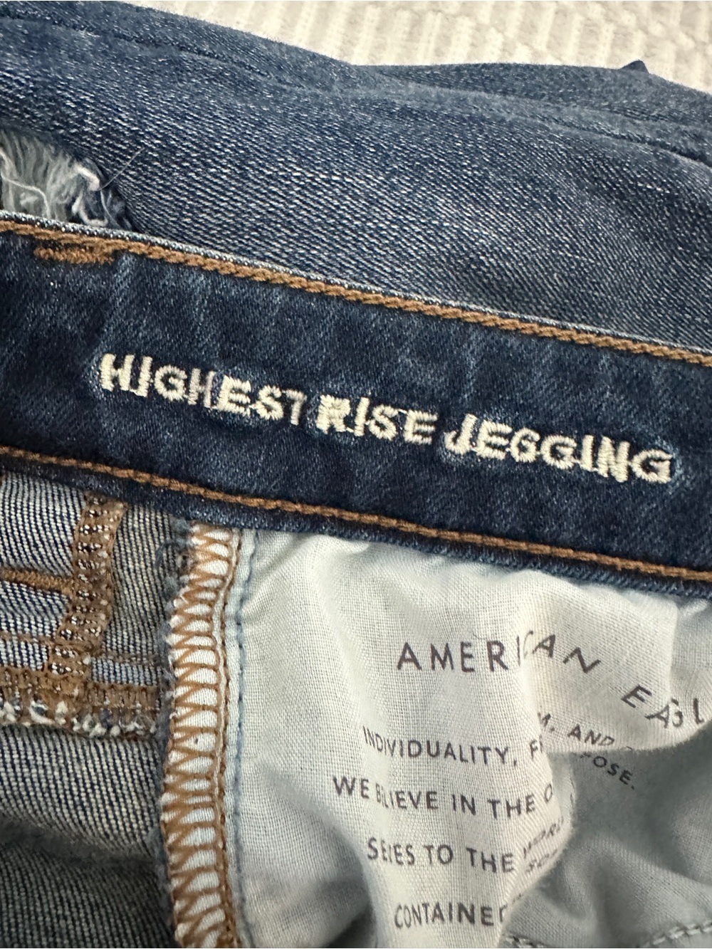 American Eagle AE Next Level Ripped High-Waisted Jegging - Picture 10 of 10